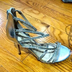4 inch thin Silver Heels